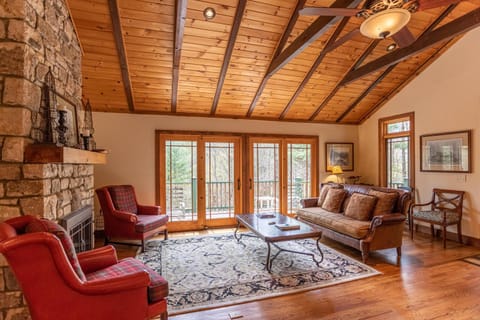 Peace of Mind at Hound Ears House in Brushy Fork