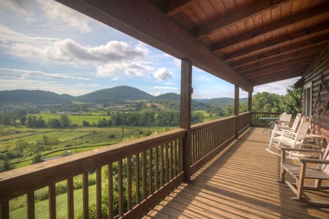 Brookshire Cabin House in Boone