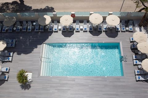 Balcony/Terrace, Swimming pool