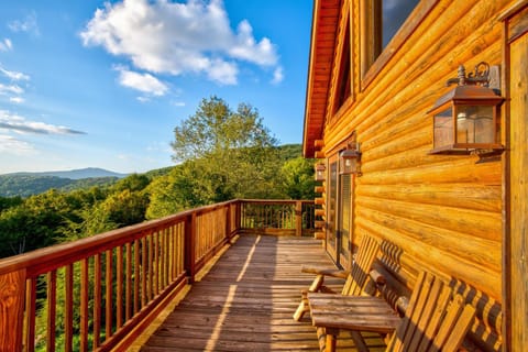 Sugar Bear Lodge House in Sugar Mountain