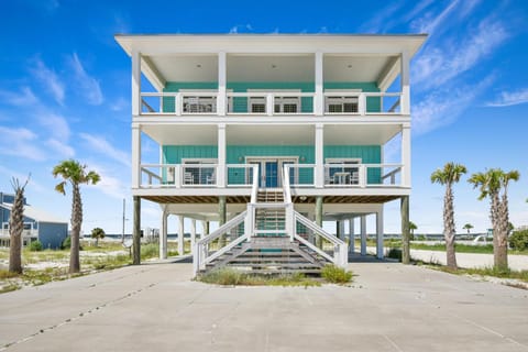 SEAS THE DAY NAVARRE Haus in Pensacola Beach