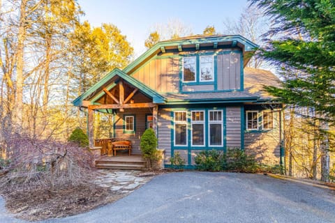 Bearfoot Lodge at Echota House in Watauga