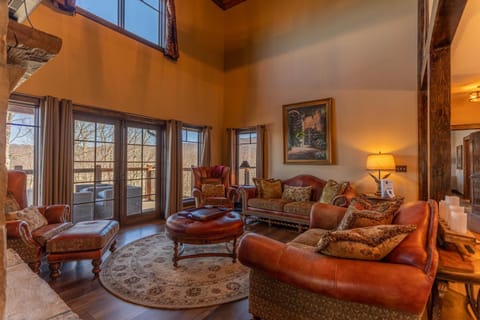 Heritage Lodge at Eagles Nest Casa in Beech Mountain