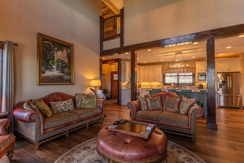Heritage Lodge at Eagles Nest Casa in Beech Mountain