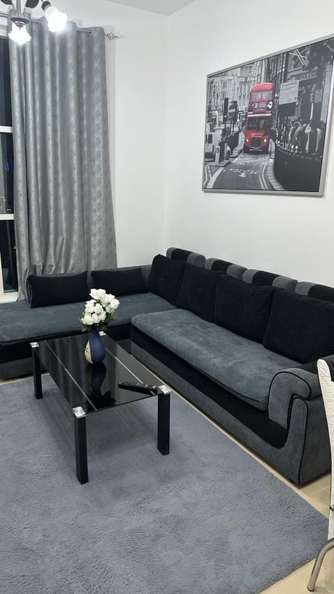 2 bedrooms new brand with amazing view Condominio in Ajman