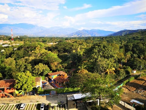 Bird's eye view, Mountain view