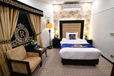 Royal Regency Hotel Bed and Breakfast in Islamabad