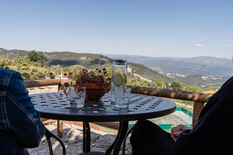 Patio, Natural landscape, View (from property/room), Balcony/Terrace, Dining area, Mountain view