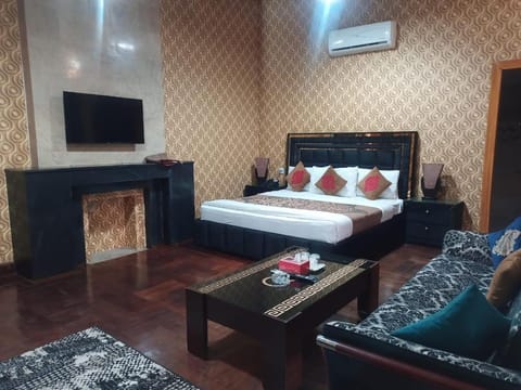 Royal Luxury Hotel Lahore Hotel in Lahore