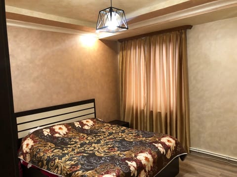 Двухкомнатная квартира в центре Еревана Apartment in Yerevan