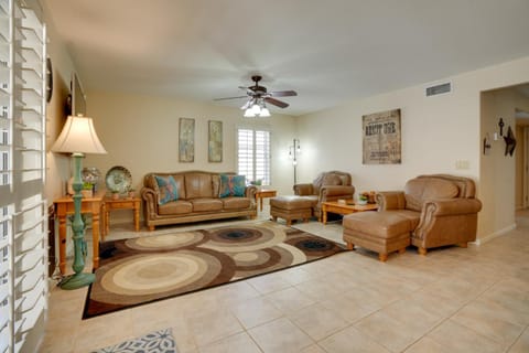 Spacious Surprise Home with Pool Near Golfing! Casa in Surprise