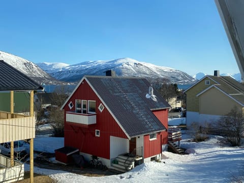 Polar Arctic Luxury House - Free parking Villa in Tromso
