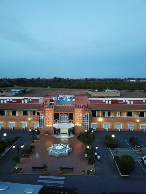 Facade/entrance, Bird's eye view, Garden view