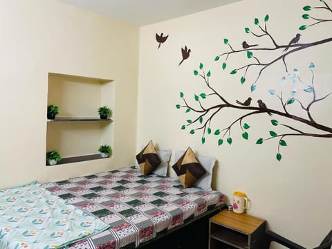 Sun India Guest House Bed and Breakfast in Kolkata