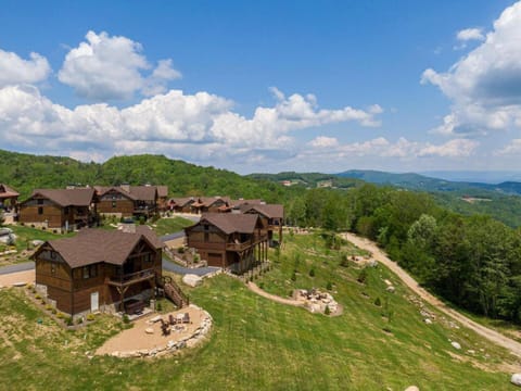 Peak A View at Eagles Nest House in Beech Mountain