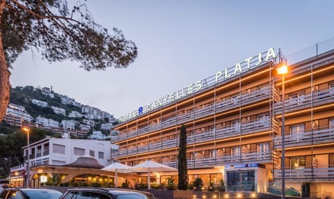 Canyelles Platja Hotel in Roses