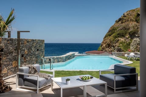 Made By The Sea Villas 8 BDRM Villa in Crete