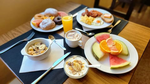 Food, Breakfast, Continental breakfast, Buffet breakfast, English/Irish breakfast