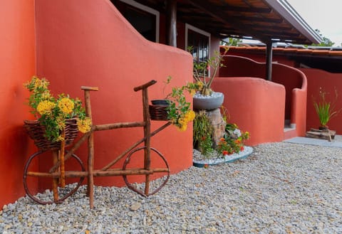 Day, Garden, Seating area, Garden view