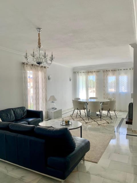 Urb Villa Marina beach Apartment in Marbella