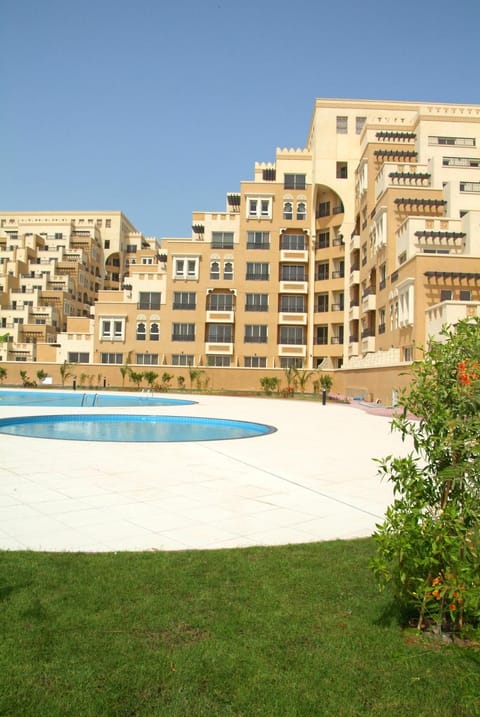 Hala Holiday Homes- Bab Al Bahr Residence, Al Marjan Island Condo in Ras al Khaimah
