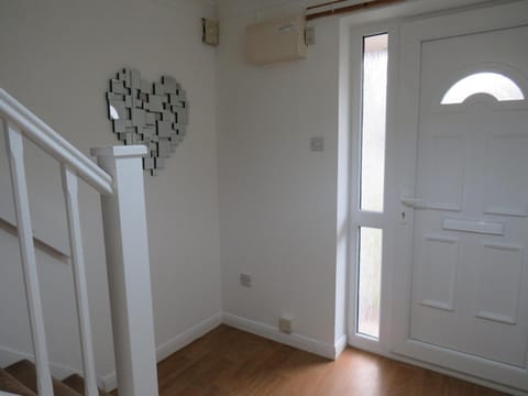 Remarkable and perfect 3 Bed House in Nottingham House in Nottingham