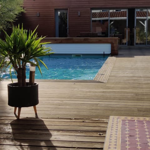 Maison avec piscine au calme à 2 pas de Bordeaux House in Mérignac