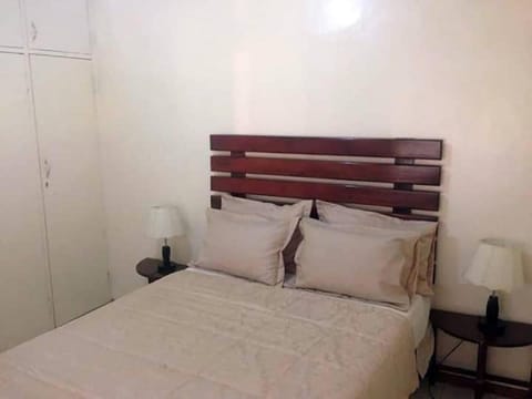2 bed guesthouse in Mabelreign - 2012 Condo in Harare