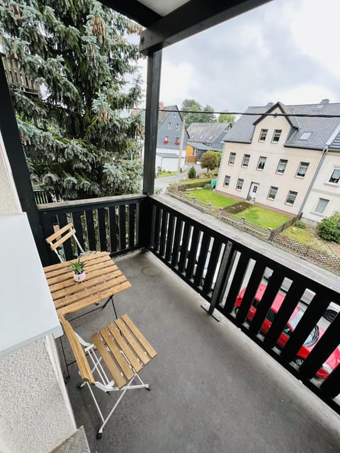 Cosy Apartment I 5Beds I Near VW Condo in Zwickau