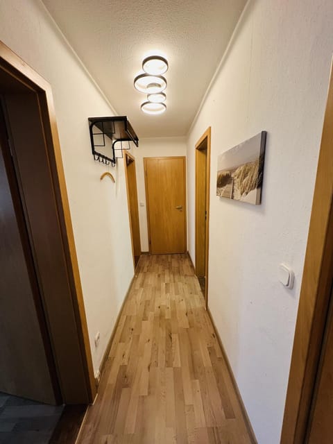 Cosy Apartment I 5Beds I Near VW Condo in Zwickau