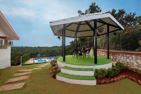 StayVista's Emerald Greens - Cozy Mountain-View Villa with Swimming Pool & Lawn featuring a Gazebo Chalet in Aamby Valley City