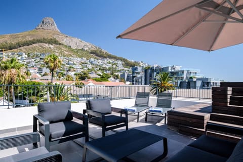 Belle Vue Penthouse Condo in Sea Point