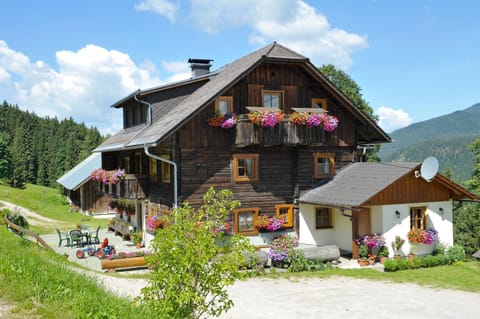 Property building, Balcony/Terrace