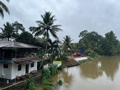 Alappattu meadows Apartment in Kottayam