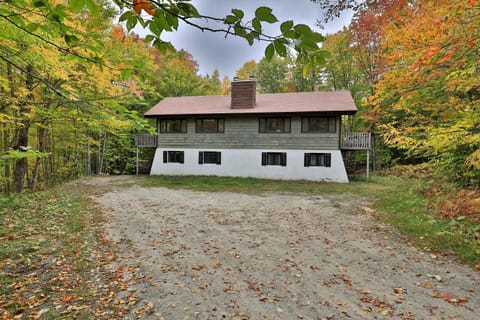 Left Duplex Home Directly Across From Pico Mountain, Close to Killington, home Casa in Mendon