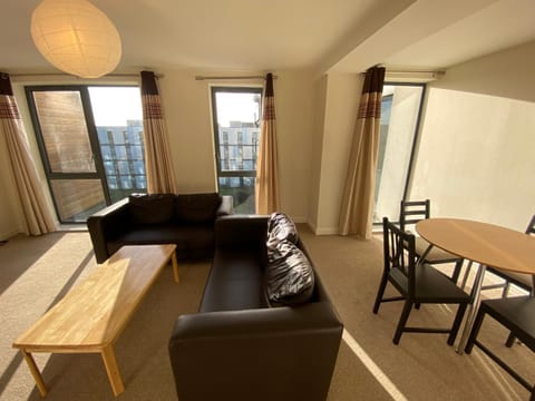 Rooms in exquisite and centrally located apartment Vacation rental in Edgware