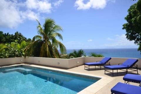 Villa Zircon in Pelican Key awaits you Villa in Sint Maarten