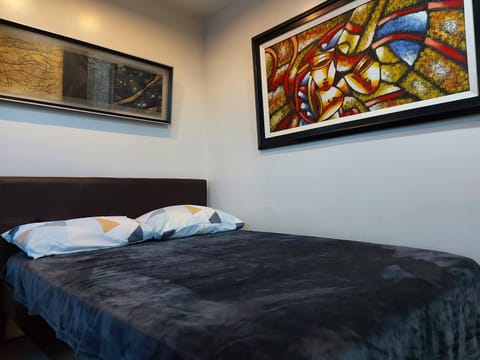 Comfy Bunkbed with Pool Hostel in Mandaluyong