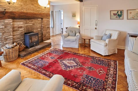 Living room, Seating area, flat iron