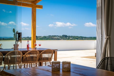 Patio, Day, Natural landscape, View (from property/room), Balcony/Terrace, Landmark view