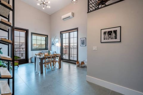 Brooklyn Bay Unique Stay Private LUXURY LOFT Condo in Dyker Heights