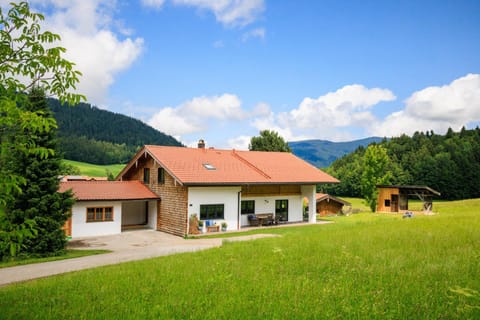 Ferienhaus Froschsee House in Ruhpolding