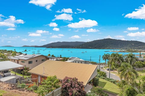 Amaroo on Airlie House in Airlie Beach