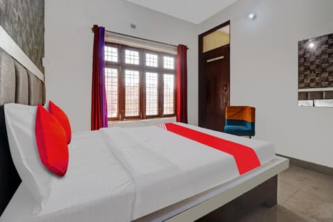 OYO Hotel Atithi Hotel in Dehradun
