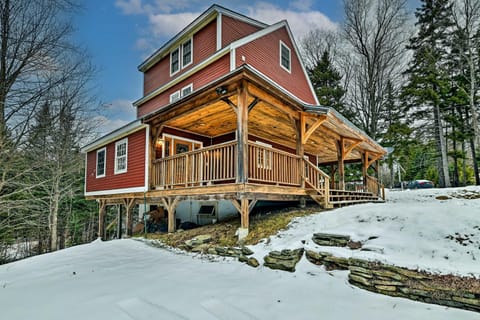 West Dover Home with Deck about 2 Mi to Mount Snow! House in Dover