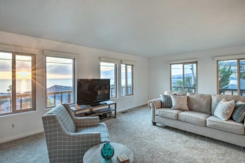 Pet-Friendly Cayucos Home with Ocean Views! Maison in Cayucos