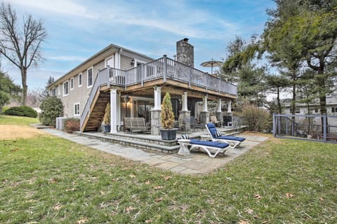 Briarcliff Manor Estate with Hudson River Views Haus in Mount Pleasant