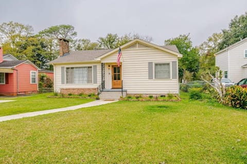 Modern Midtown Cottage House in Mobile