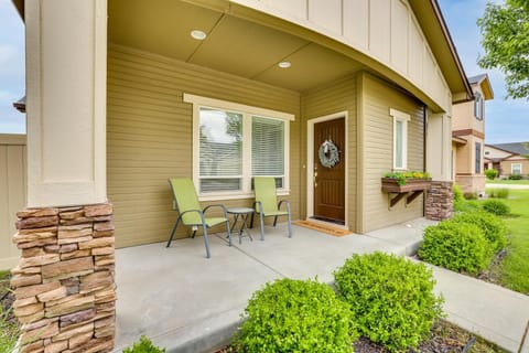 Charming Boise Home about 8 Mi to Downtown! Haus in Eagle