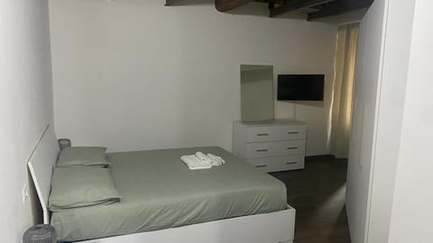 Stupendo bilocale nuovissimo con finiture di lusso Apartment in Carrara